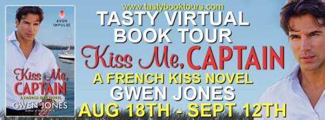 Kiss-Me,-Captain-Gwen-Jones (2)